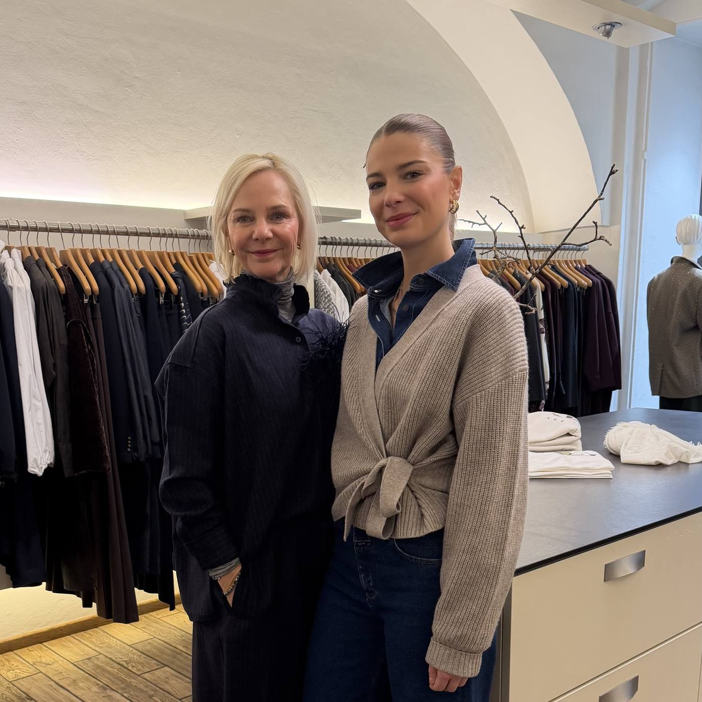 Sissy Zauner und Mesi Germann im Store ZWEI auf der Spittelwiese in Linz